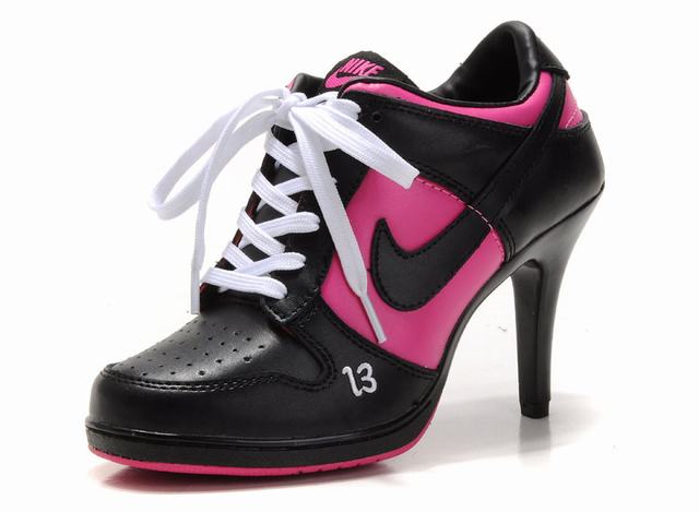 chaussure nike femme a talon aiguille